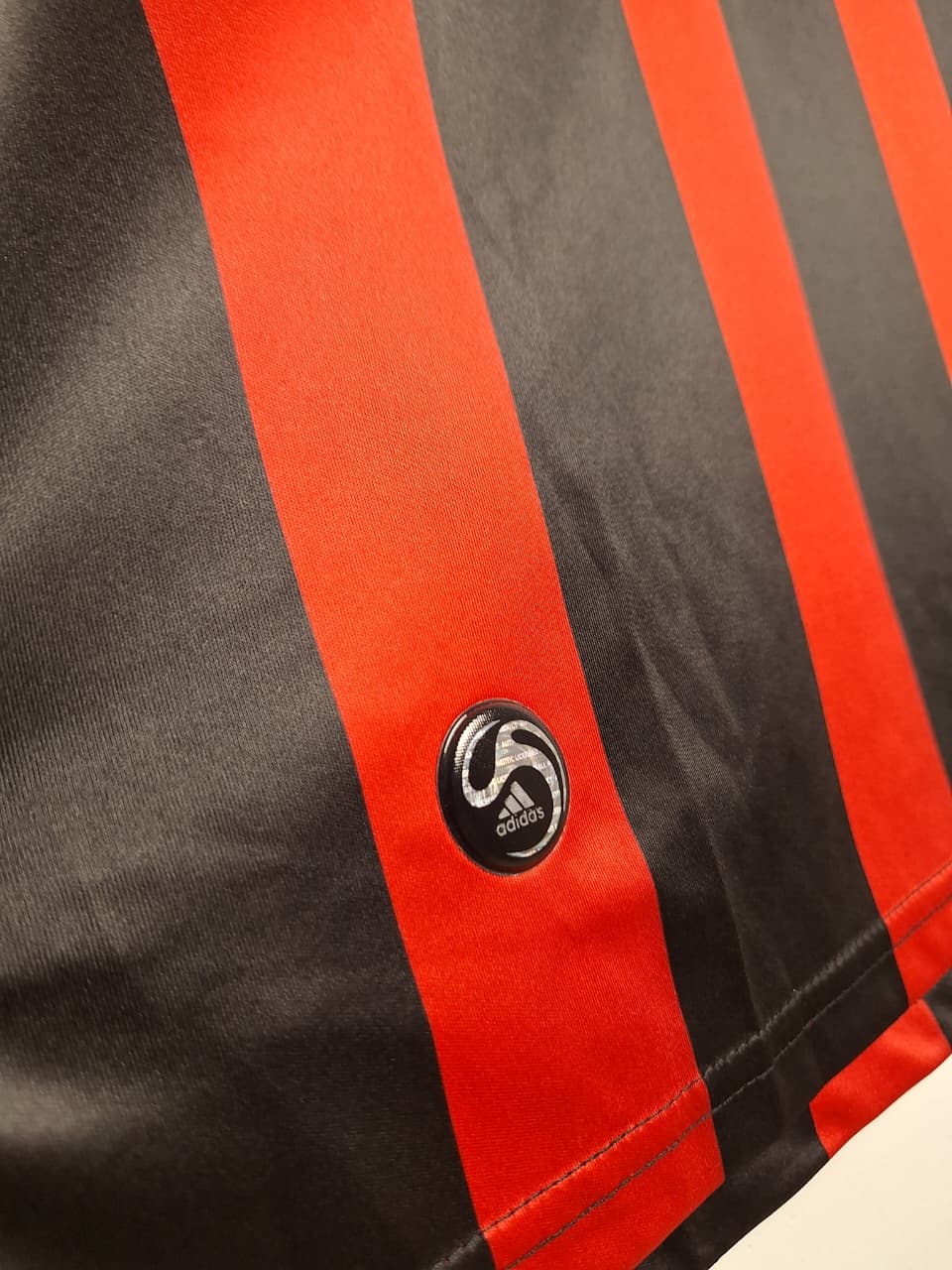 CAMISETA A.C. MILAN RETRO 2009